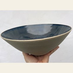 Stor gr�brun sk�l